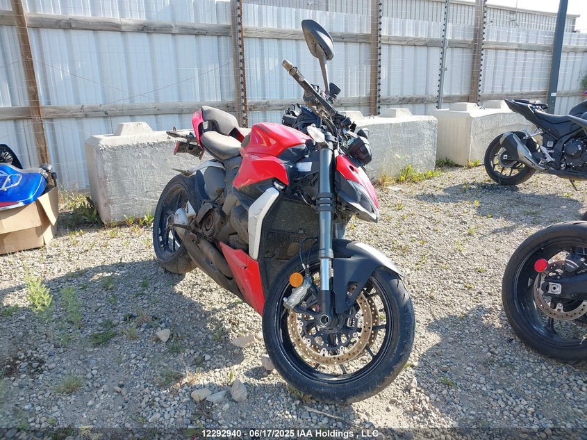 ZDMFAKYW1PB005495 2023 Ducati Streetfighter V2 auction photo 1