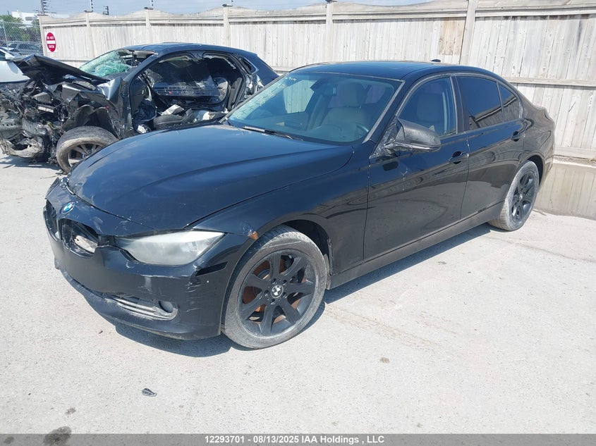 WBA3B3C58DF536162 2013 BMW 3ER photo no. 2