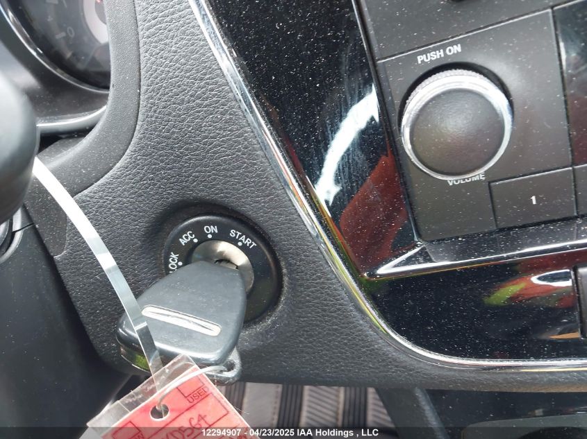 2013 Chrysler 200 VIN: 1C3CCBAB6DN533189 Lot: 12294907