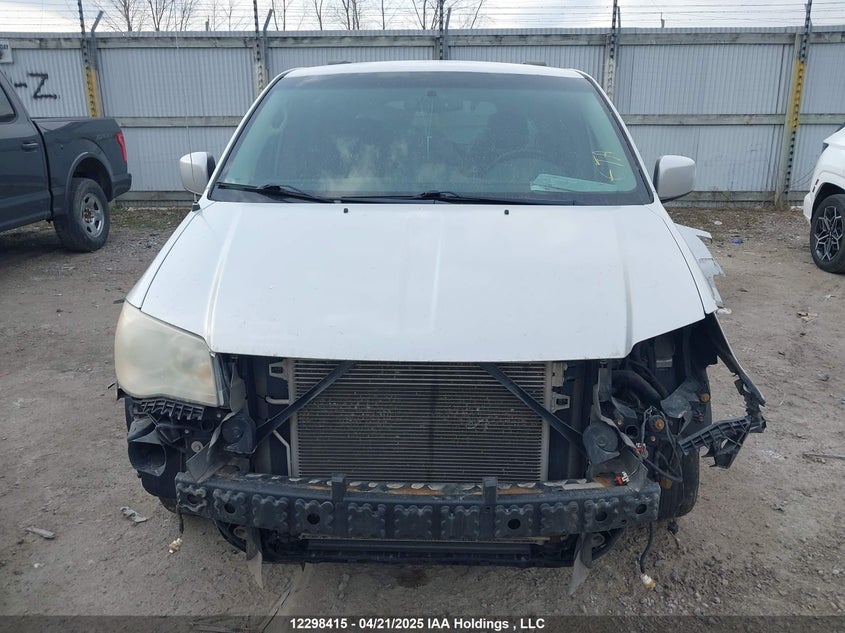 2D4RN5DG2BR695946 2011 DODGE CARAVAN photo no. 13