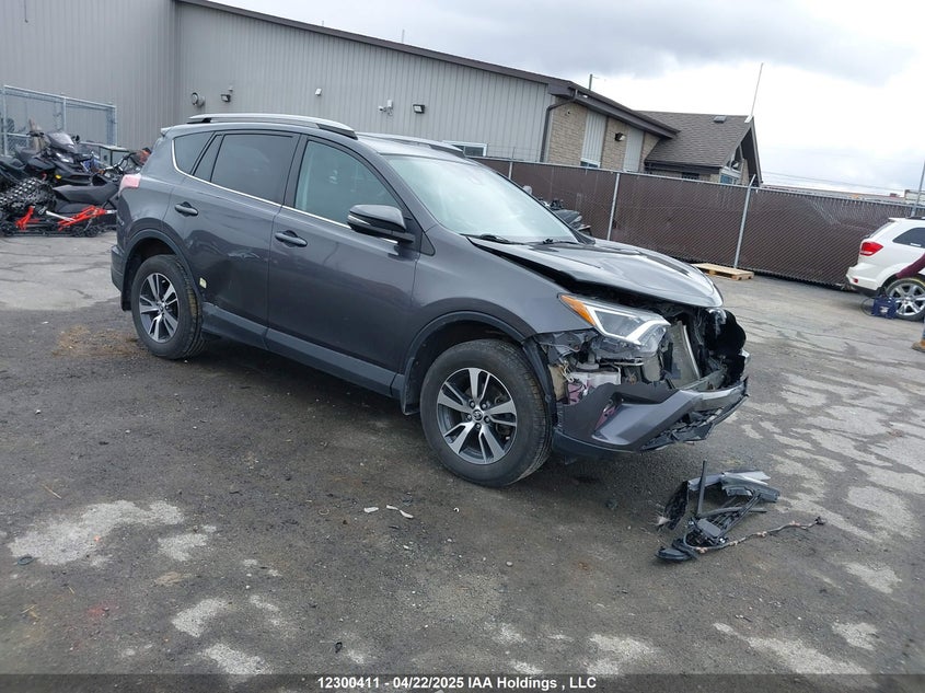 2T3WFREV0JW448799 2018 Toyota Rav4 Adventure/Xle auction photo 1