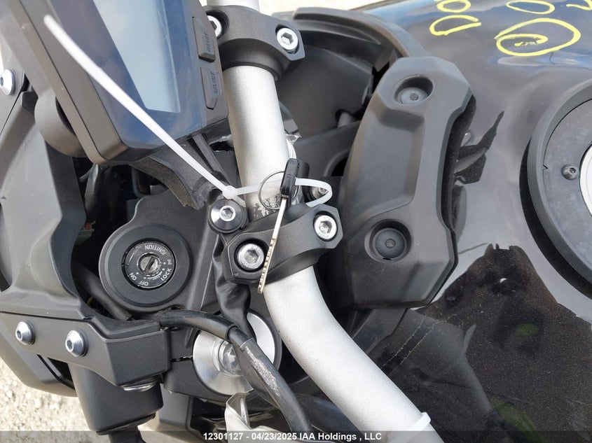 JYARN33NXGA002419 2016 YAMAHA FZ photo no. 11