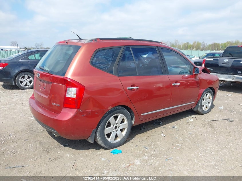 2007 Kia Rondo Lx/Ex VIN: KNAFG526477115056 Lot: 12302414