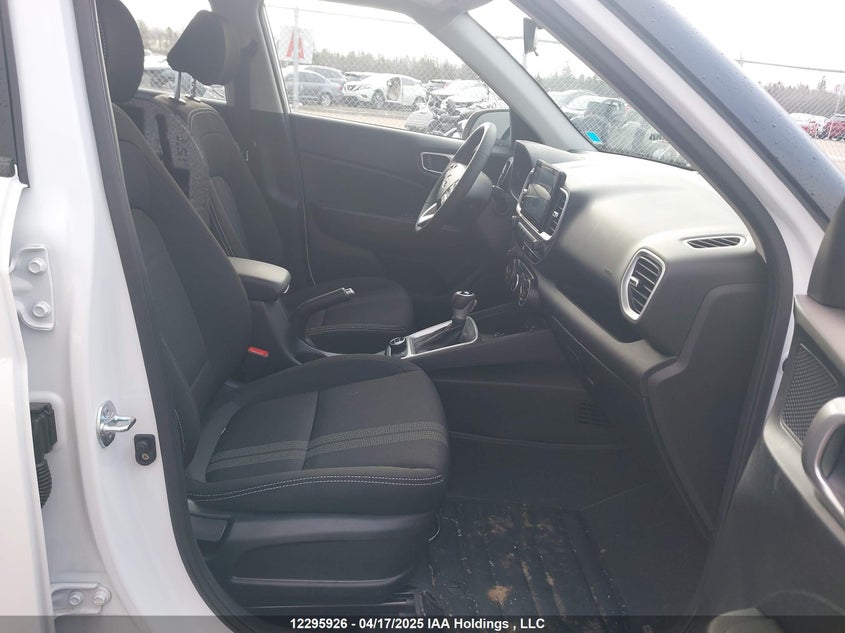 2025 Hyundai Venue Preferred W/Two-Tone VIN: KMHRC8A36SU363304 Lot: 12295926X
