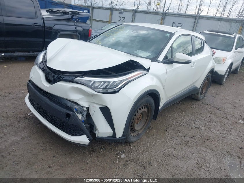 Vin: jtnkhmbx2l1087073, lot: 2676181, toyota c-hr le 20202