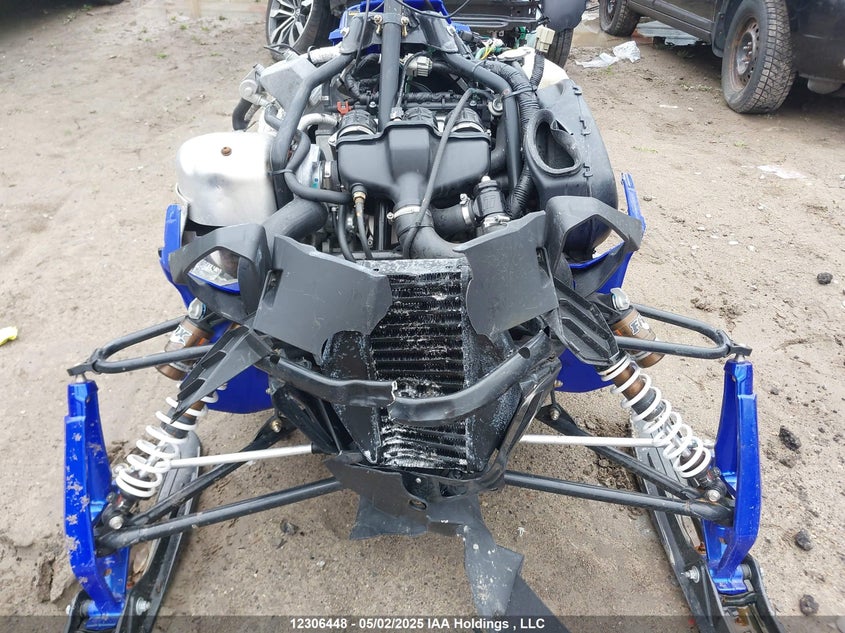 4UF8LY108HT000287 2017 YAMAHA  photo no. 6