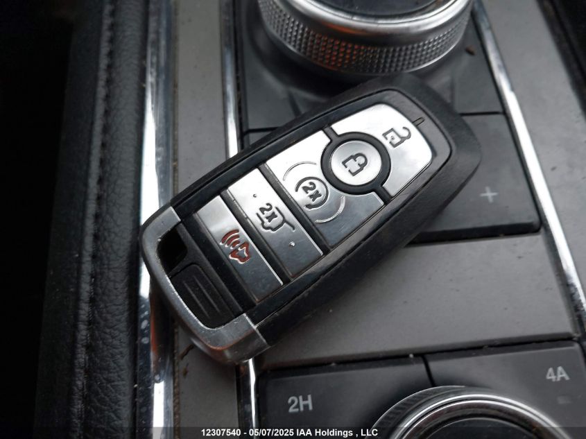 2020 Ford Expedition Xlt VIN: 1FMJU1JT6LEA22689 Lot: 12307540