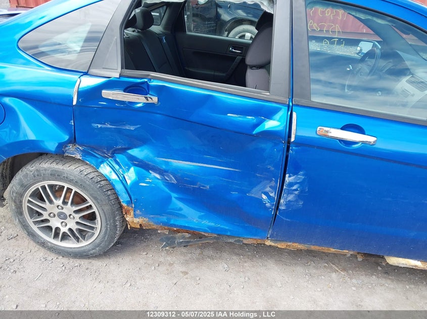 1FAHP3FN2BW155092 2011 FORD FOCUS photo no. 6