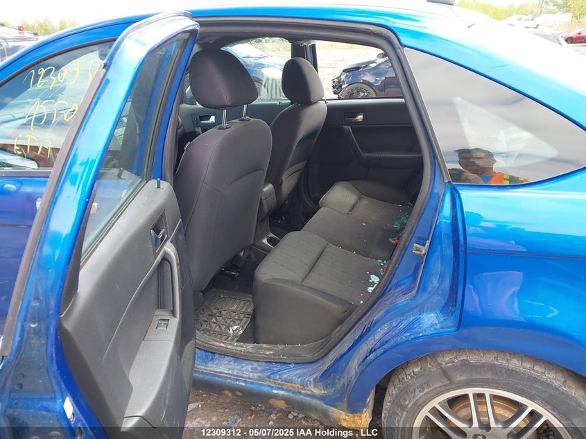 1FAHP3FN2BW155092 2011 FORD FOCUS photo no. 8