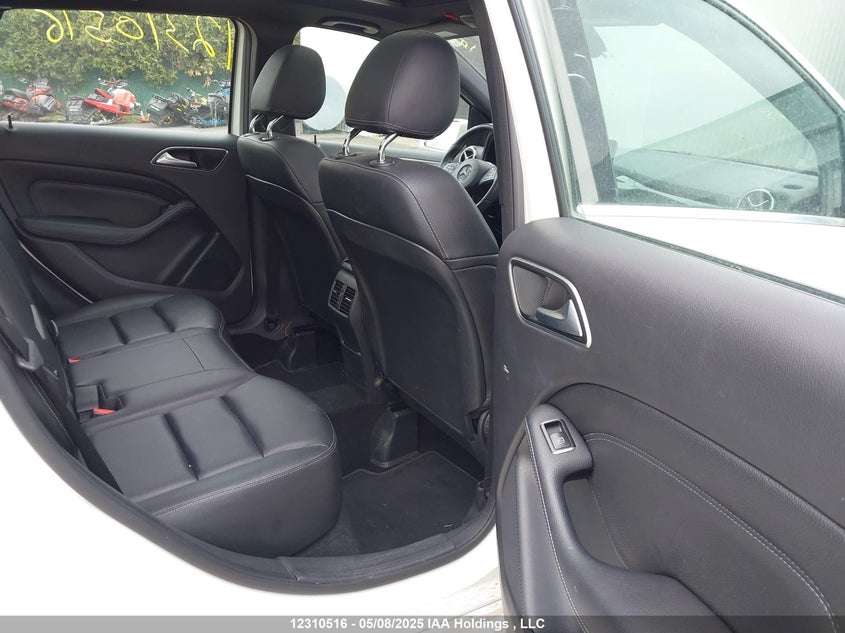 2017 Mercedes-Benz B 250 Sports Tourer VIN: WDDMH4GB4HJ416735 Lot: 12310516