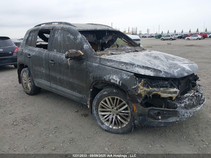 WVGJV7AXXFW577081 2015 Volkswagen Tiguan S/Se/Sel/R-Line auction photo 1