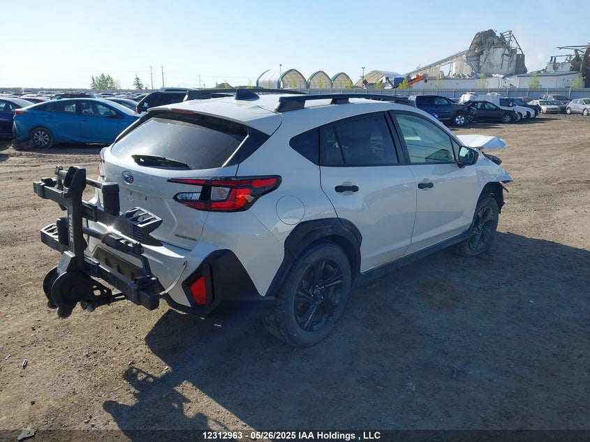 JF2GUABC8RH207011 2024 SUBARU XV photo no. 4