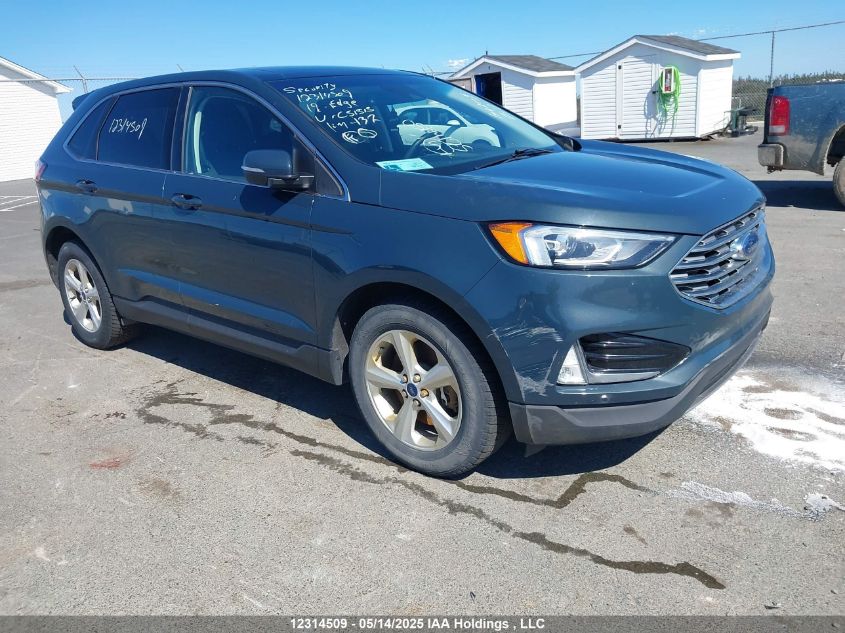 2019 Ford Edge