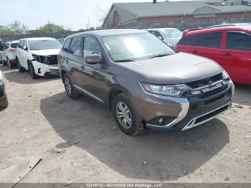 JA4AZ2A34LZ603719 2020 Mitsubishi Outlander Es/Ex/Ex-L auction photo 1