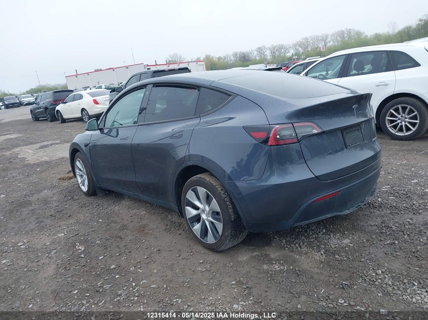 7SAYGDEE7PF602757 2023 TESLA MODEL Y photo no. 3