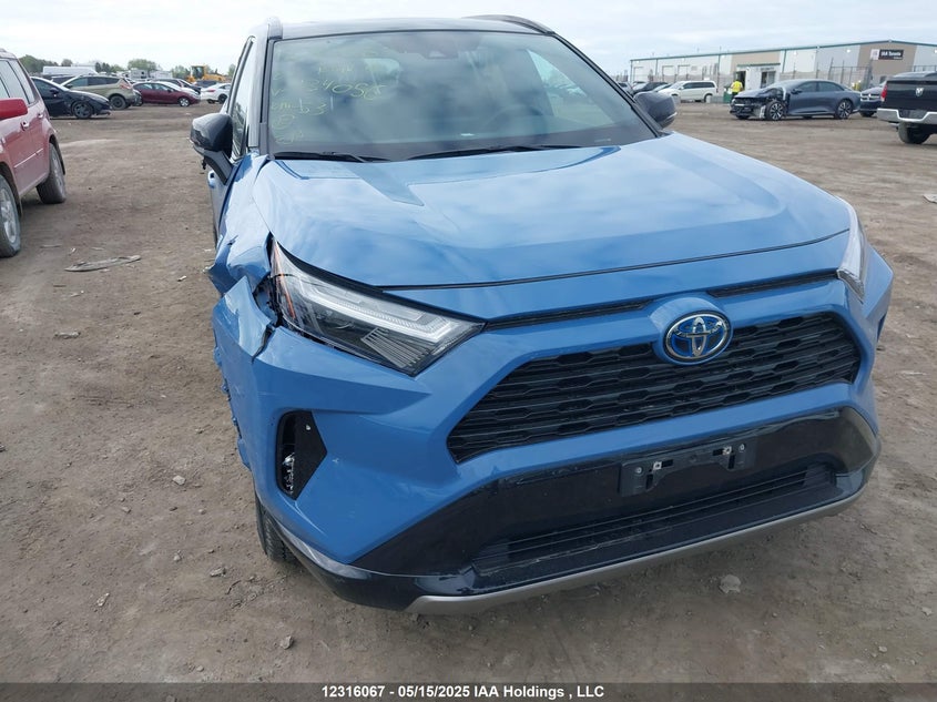 2T35WRFV6NW134056 2022 Toyota Rav4 Hybrid Xse auction photo 1