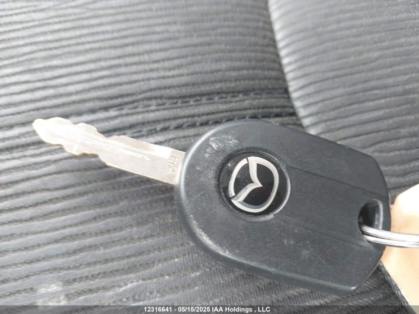 2010 Mazda Tribute S VIN: 4F2CY9GG8AKM05218 Lot: 12316641