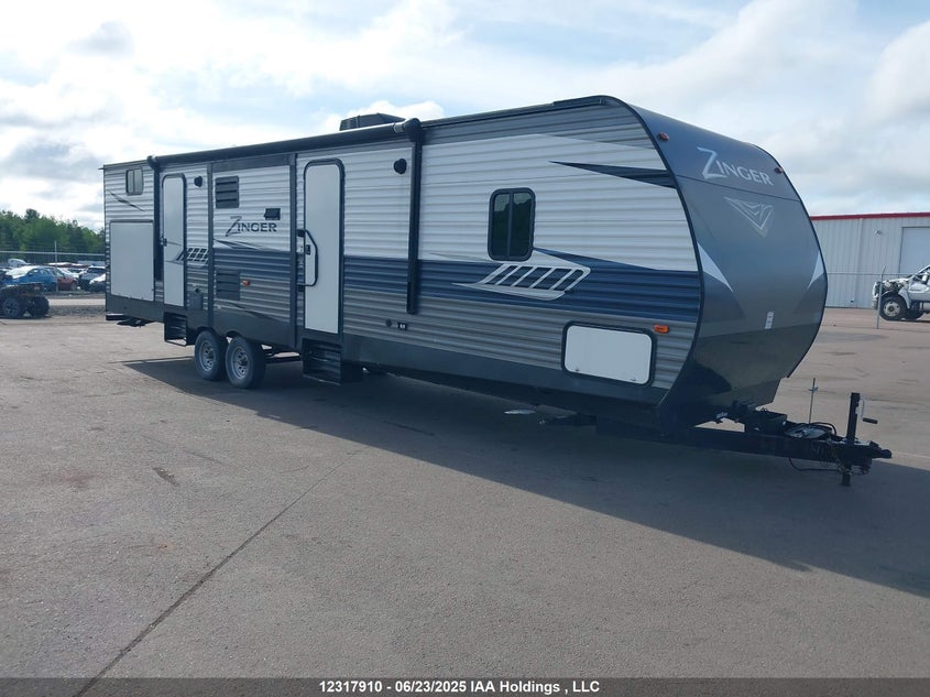 4YDT33125JS372412 2018 Crossroads Crossroads auction photo 1