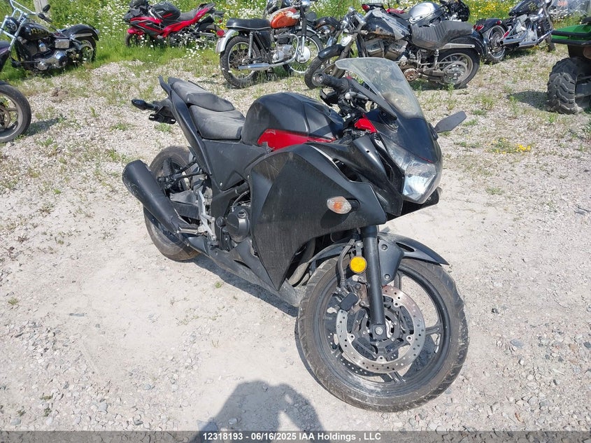 MLHMC4127C5200376 2012 Honda Cbr250 R auction photo 1