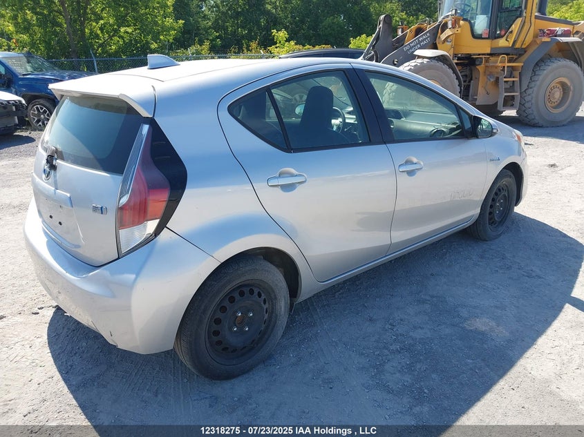 2016 Toyota Prius C VIN: JTDKDTB30G1125946 Lot: 12318275