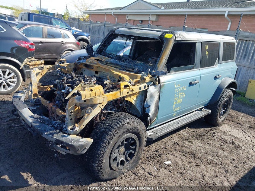 1FMEE5DP7PLB64734 2023 FORD BRONCO photo no. 2