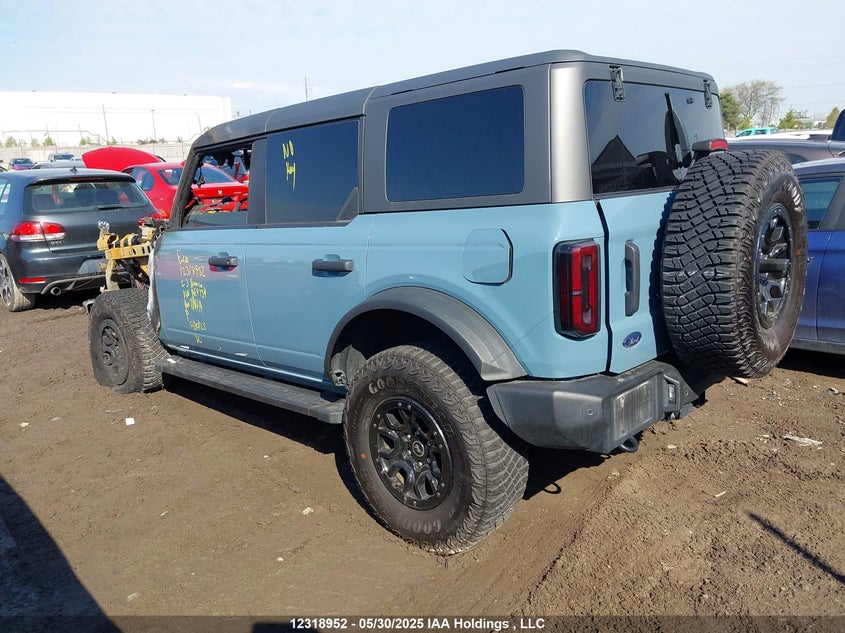 1FMEE5DP7PLB64734 2023 FORD BRONCO photo no. 3