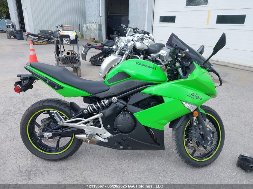 JKAEXKC11BDA01622 2011 KAWASAKI NINJA photo no. 14