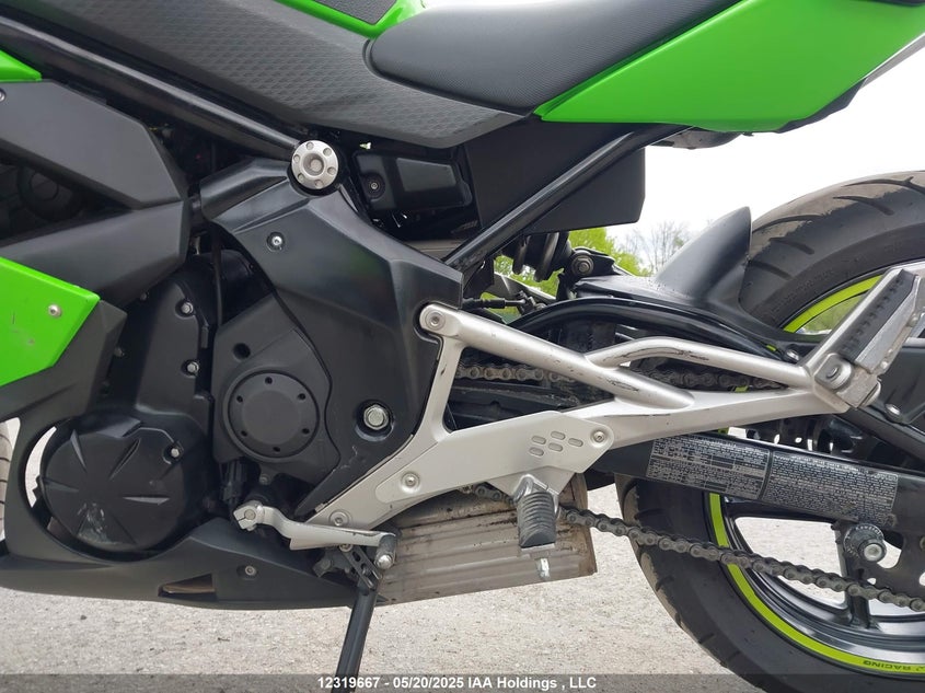 JKAEXKC11BDA01622 2011 KAWASAKI NINJA photo no. 9