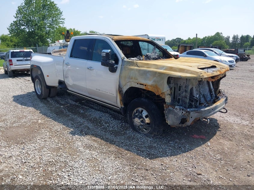 1GT49WEY9RF266460 2024 GMC Sierra 3500 auction photo 1