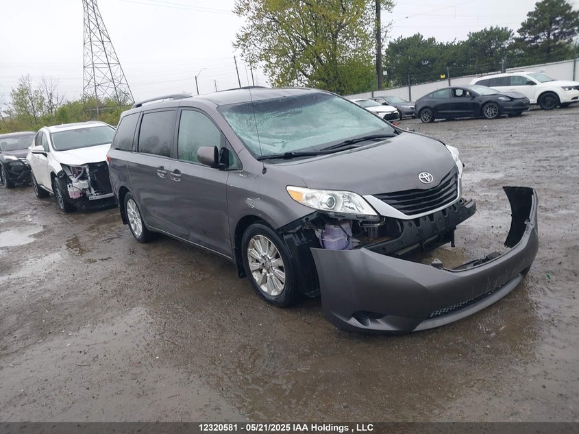 5TDJK3DC7ES093866 2014 Toyota Sienna Le 7 Passenger auction photo 1
