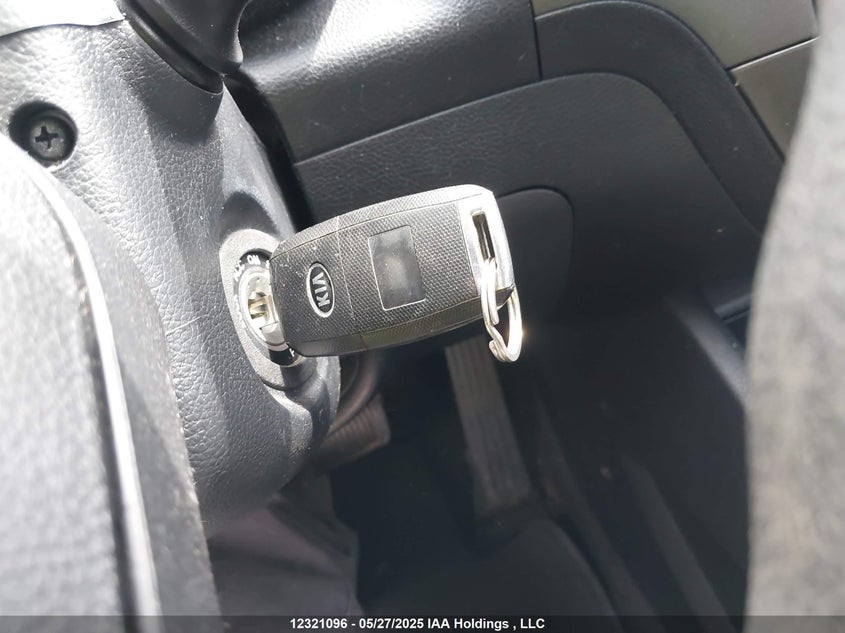 2015 Kia Forte VIN: KNAFX4A63F5264645 Lot: 12321096