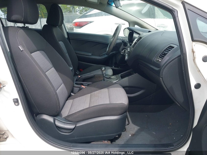 KNAFX4A63F5264645 2015 KIA FORTE photo no. 5