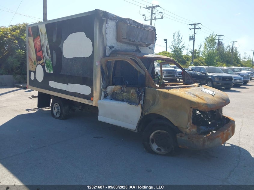 2022 Chevrolet Express 2500