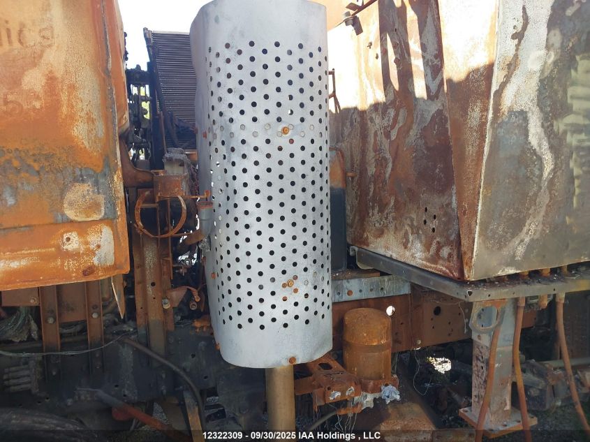 2009 GMC T-Series F8B042 VIN: 1GDP8F1B29F401940 Lot: 12322309