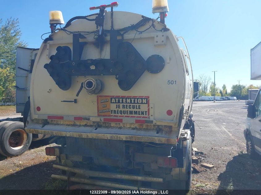 2009 GMC T-Series F8B042 VIN: 1GDP8F1B29F401940 Lot: 12322309