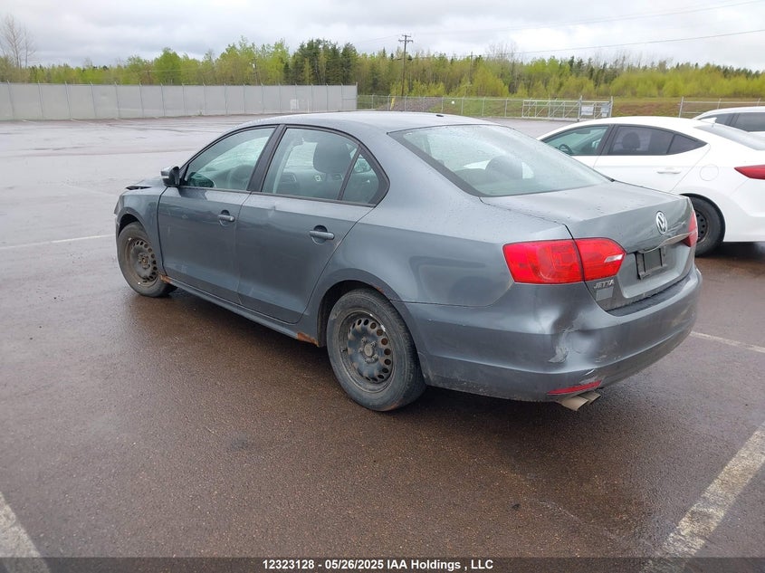 3VW2K7AJ1EM244583 2014 VOLKSWAGEN JETTA photo no. 3