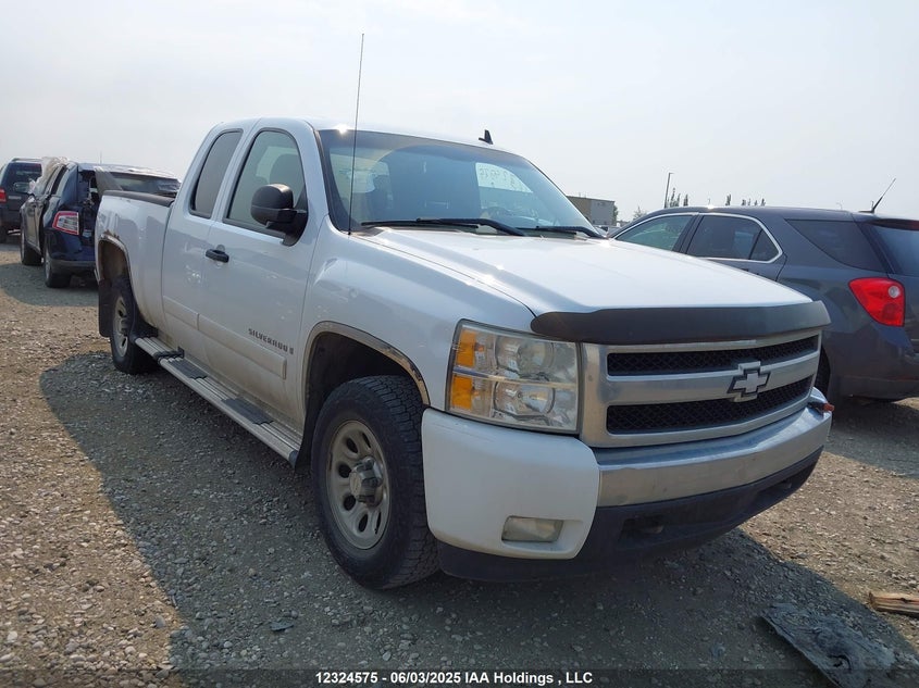 2GCEC190X81314227 2008 Chevrolet Silverado C1500 auction photo 1