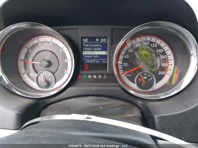 2013 Dodge Grand Caravan R/T VIN: 2C4RDGEG8DR759257 Lot: 12324675