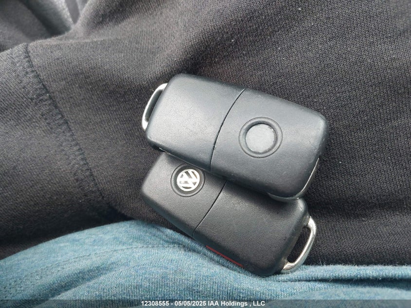 2011 Volkswagen Jetta 2.5L Highline VIN: 3VWLX7AJ7BM333754 Lot: 12308555X