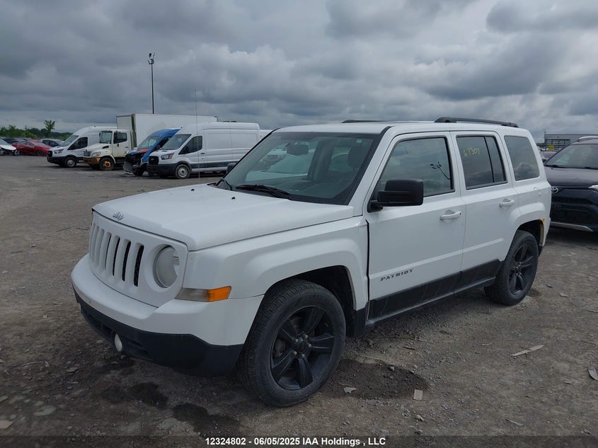 1C4NJPAA1ED662219 2014 JEEP LIBERTY (PATRIOT) photo no. 2