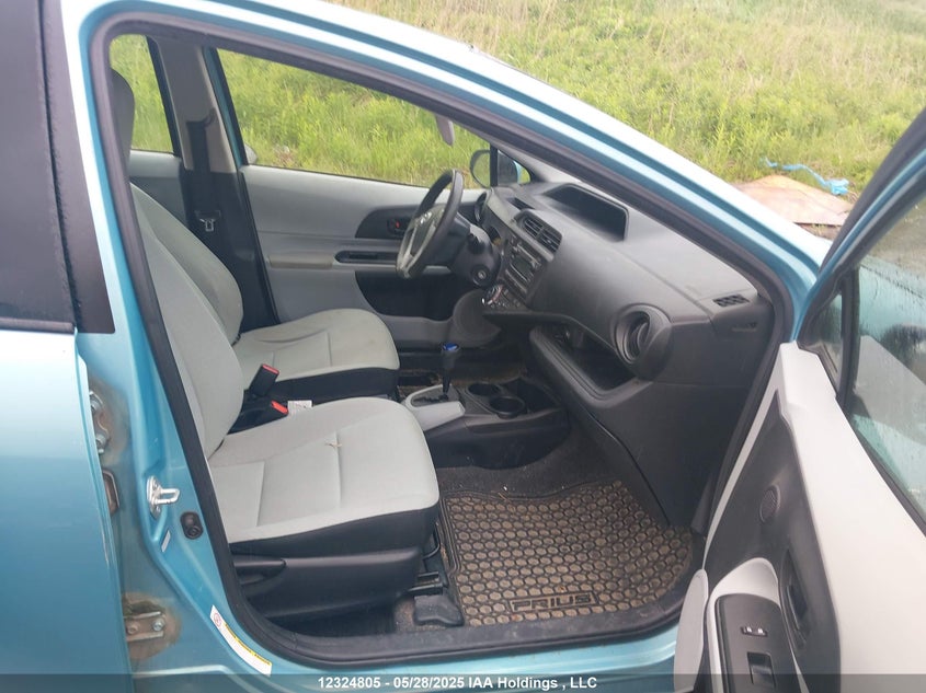 2013 Toyota Prius C Technology VIN: JTDKDTB34D1040488 Lot: 12324805