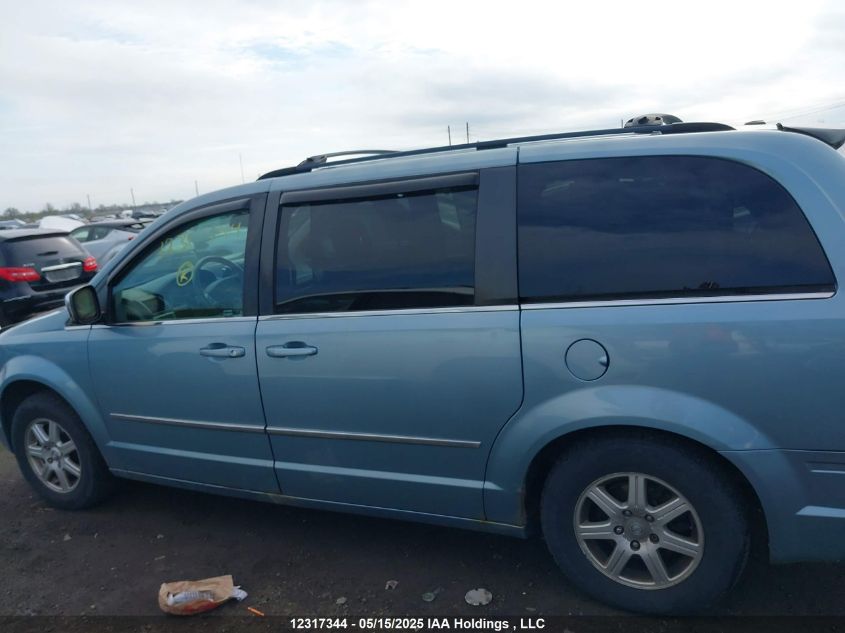 2010 Chrysler Town & Country Touring VIN: 2A4RR5DX6AR257442 Lot: 12317344X