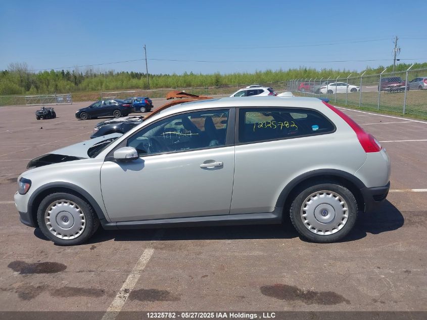 2010 Volvo C30 2.4I/2.4I Premium VIN: YV1382MK4A2173291 Lot: 12325782