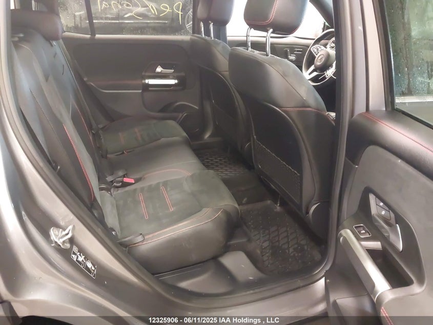 Auction sale of the 2021 MERCEDES BENZ GLB 250 , vin: W1N4M4HB3MW157987, lot number: 12325906