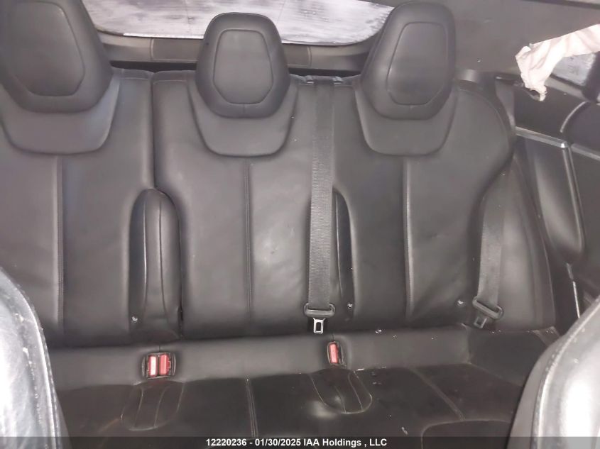 2015 Tesla Model S 70D/85D/P85D VIN: 5YJSA1H25FFP74837 Lot: 12220236X