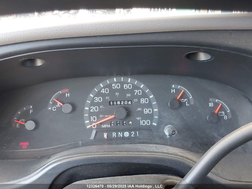 2001 Ford Econoline VIN: 1FDWE35LX1HA67283 Lot: 12326470