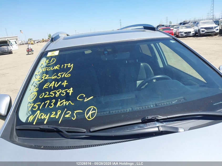 JTMDJREVXGD025854 2016 TOYOTA RAV 4 photo no. 17