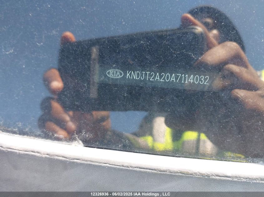 2010 Kia Soul VIN: KNDJT2A20A7114032 Lot: 12326936