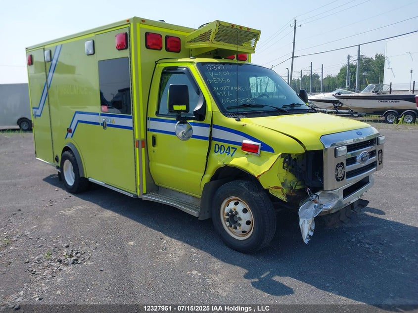 1FDWE3FSXJDC08642 2018 Ford Econoline E350 Super Duty Ctway Van auction photo 1