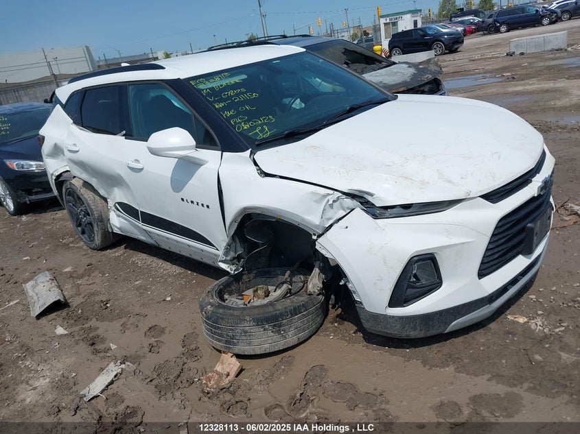 3GNKBCRS9KS678175 2019 Chevrolet Blazer 3.6 auction photo 1